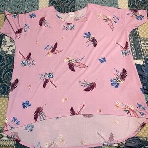 LuLaRoe Pink Floral Feather Short Sleeve Tee